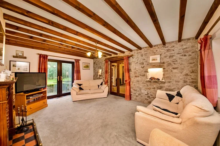 House Lode Lane in Staffordshire Moorlands