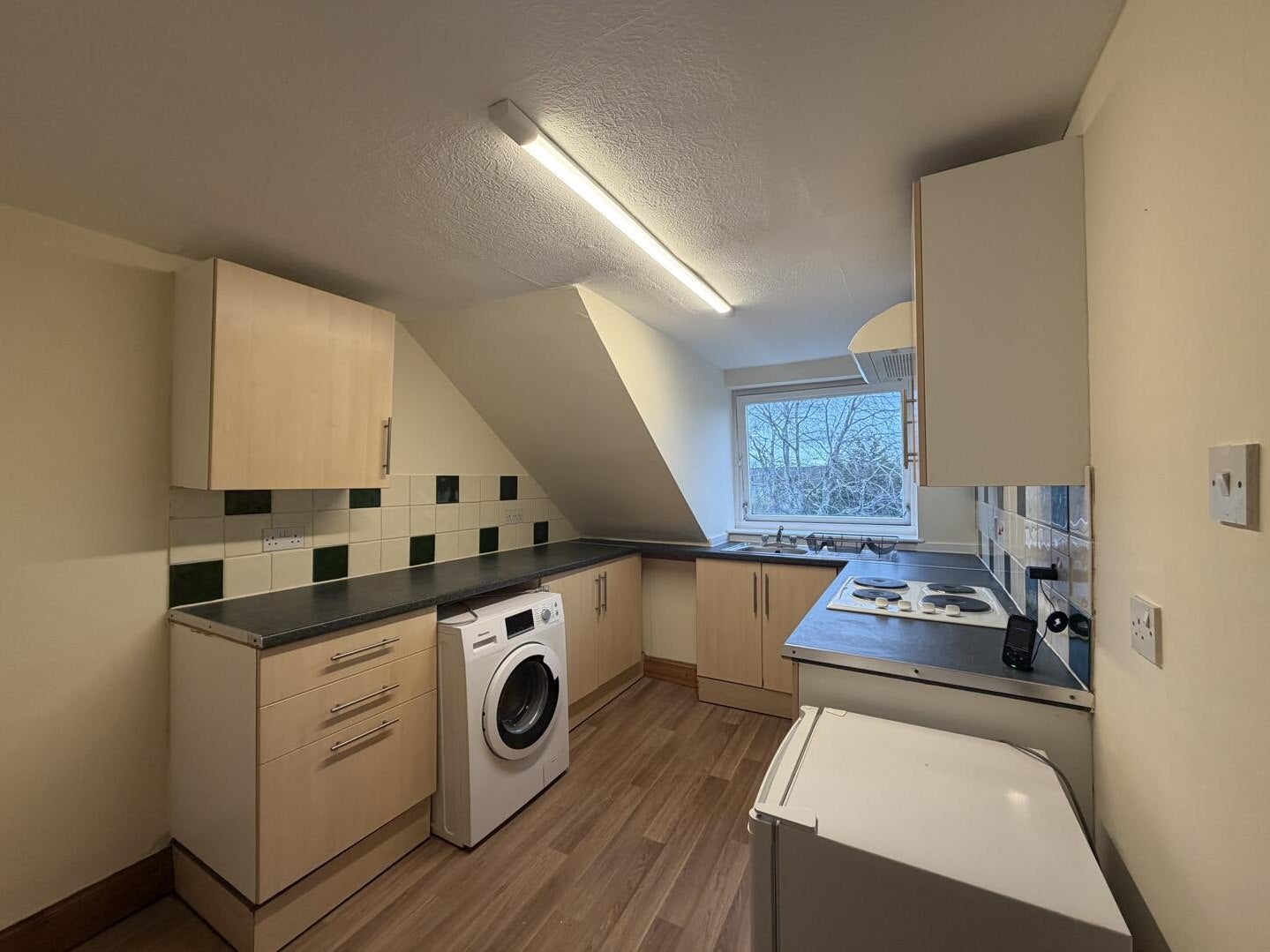 Flat Dunkeld Road in Perth