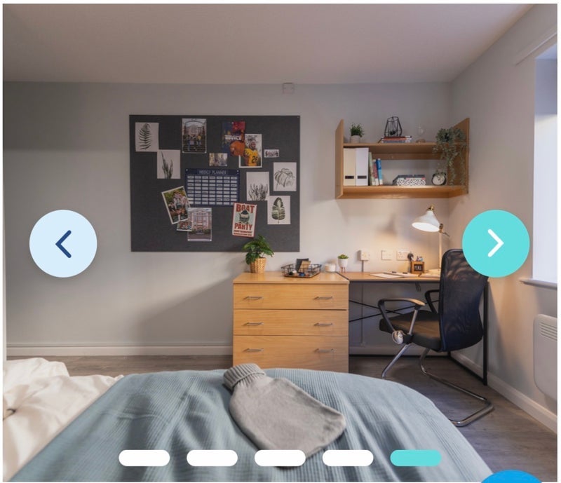 Room Faraday Road in Nottingham