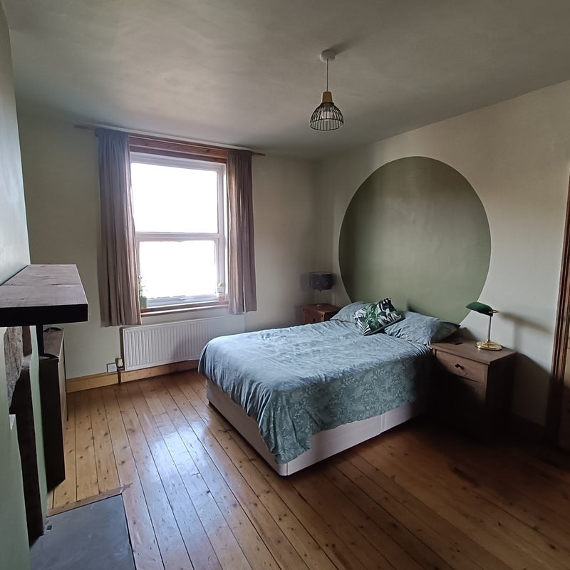 Room Rosecliffe Mount in Leeds