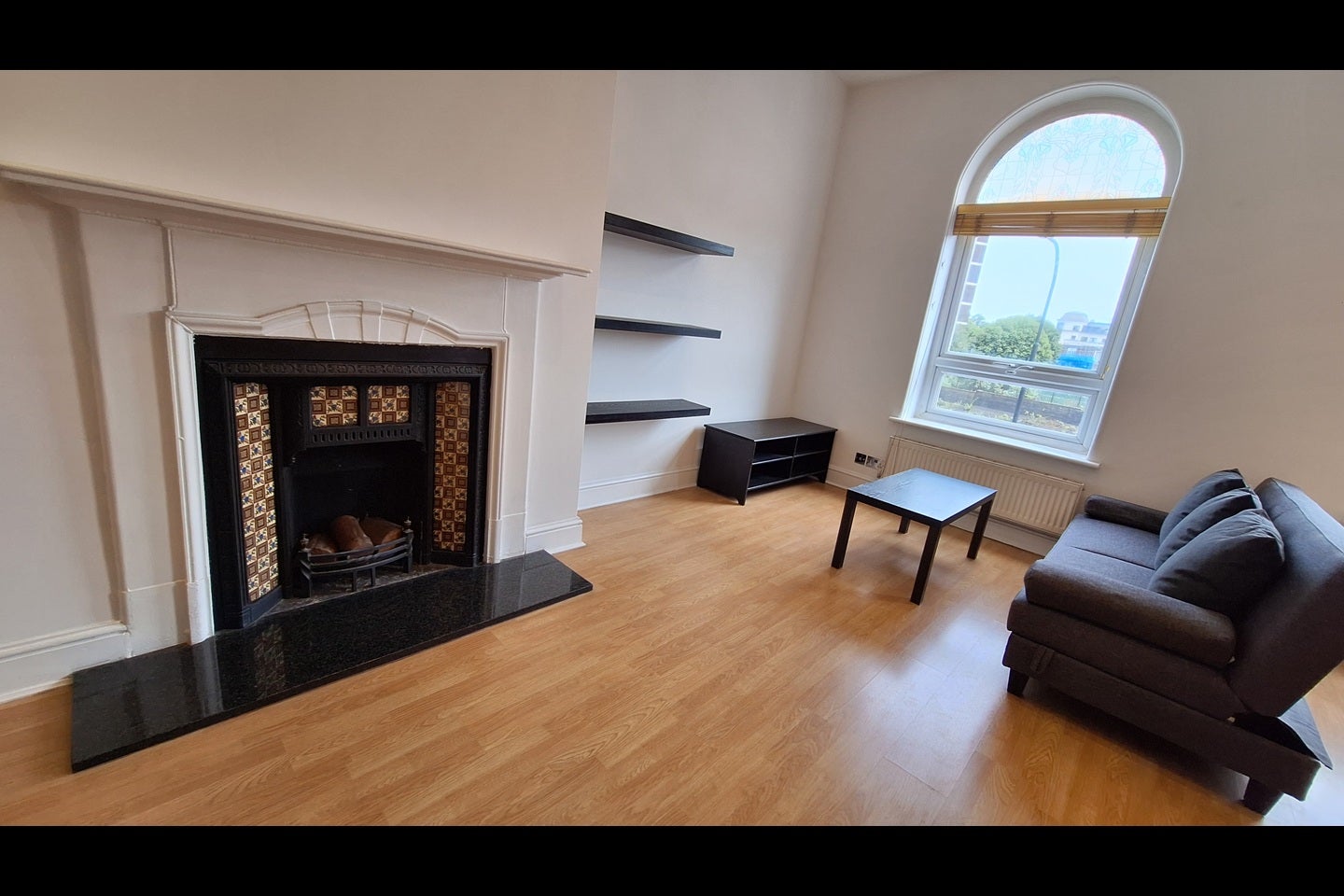 Flat Belsize Road in Greater London