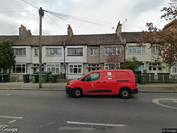 Flat Marvels Lane in Greater London