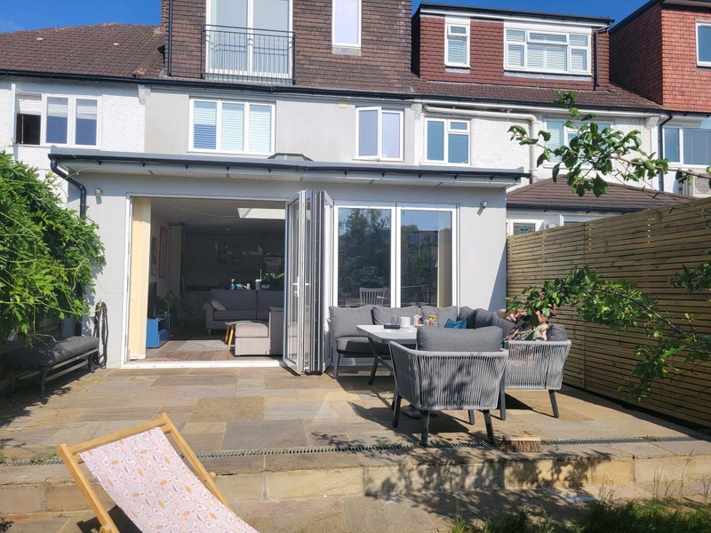 Room Grasmere Avenue in Greater London