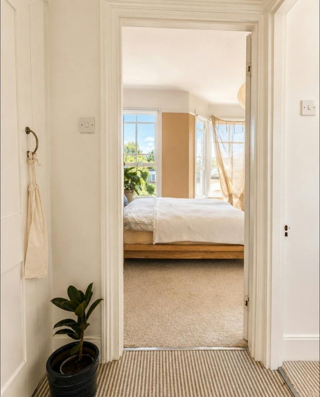 Room Finland Road in Greater London