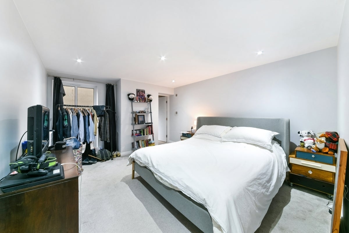 Flat East Dulwich Grove in Greater London