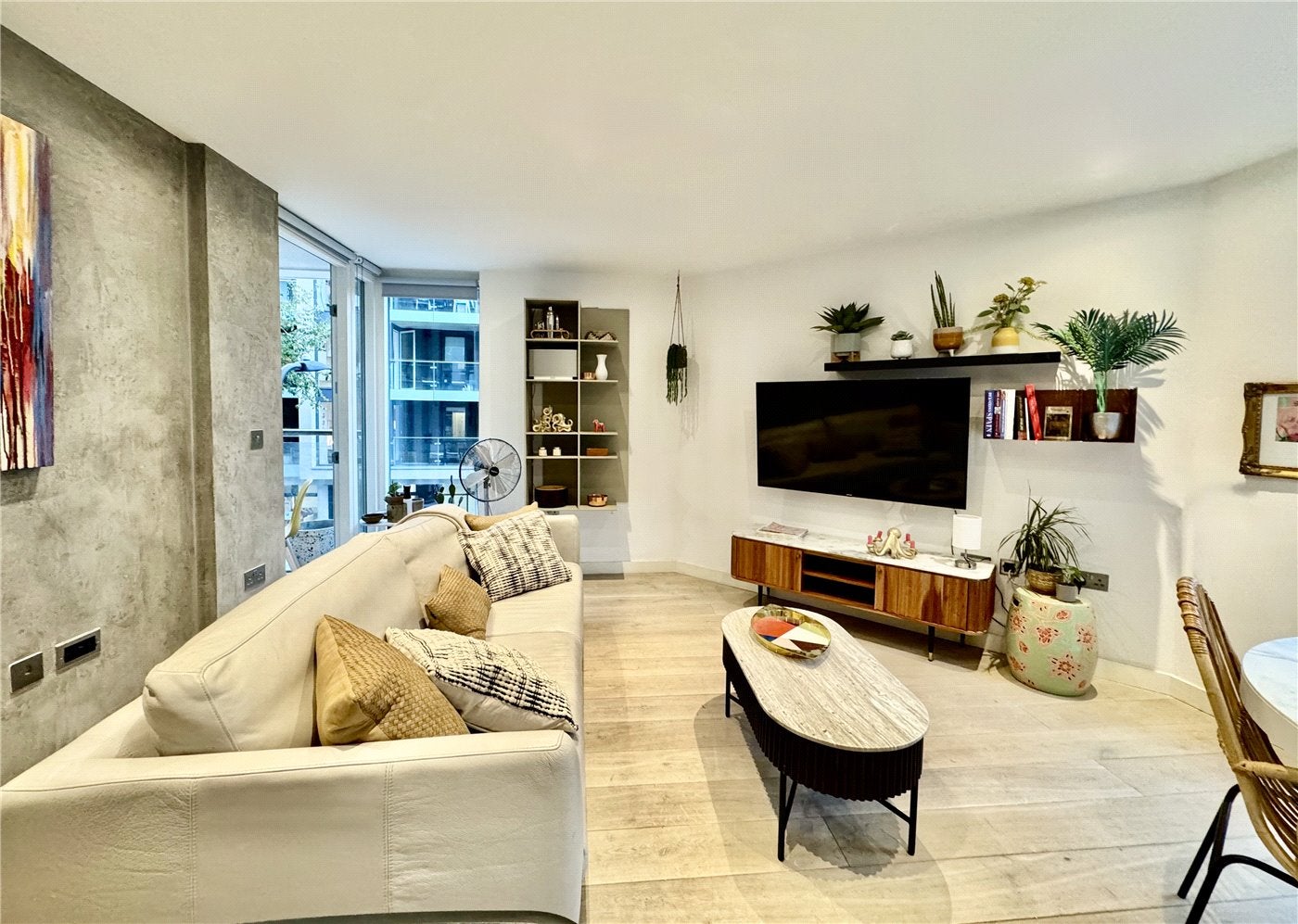 Flat Britannia Walk in Greater London