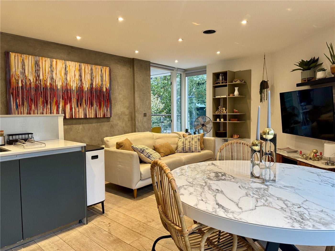 Flat Britannia Walk in Greater London