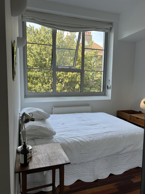 Room Sunlight Square in Greater London