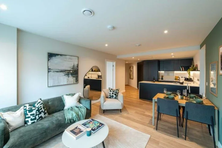 Flat Great Charles Street Queensway in Birmingham