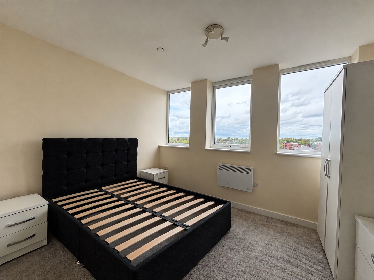 Flat Freer Street in Walsall