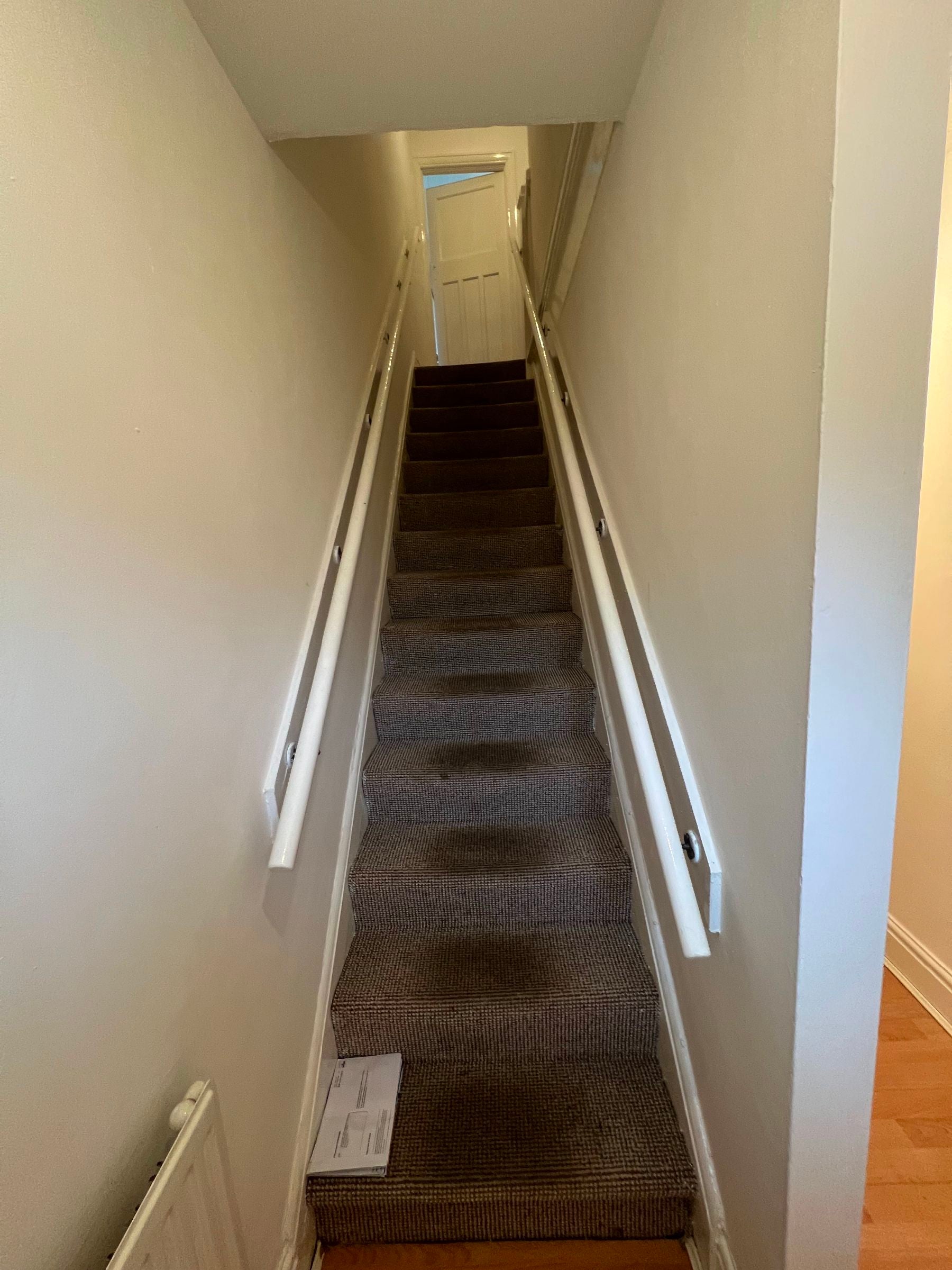 Flat Edgeworth Drive in Manchester