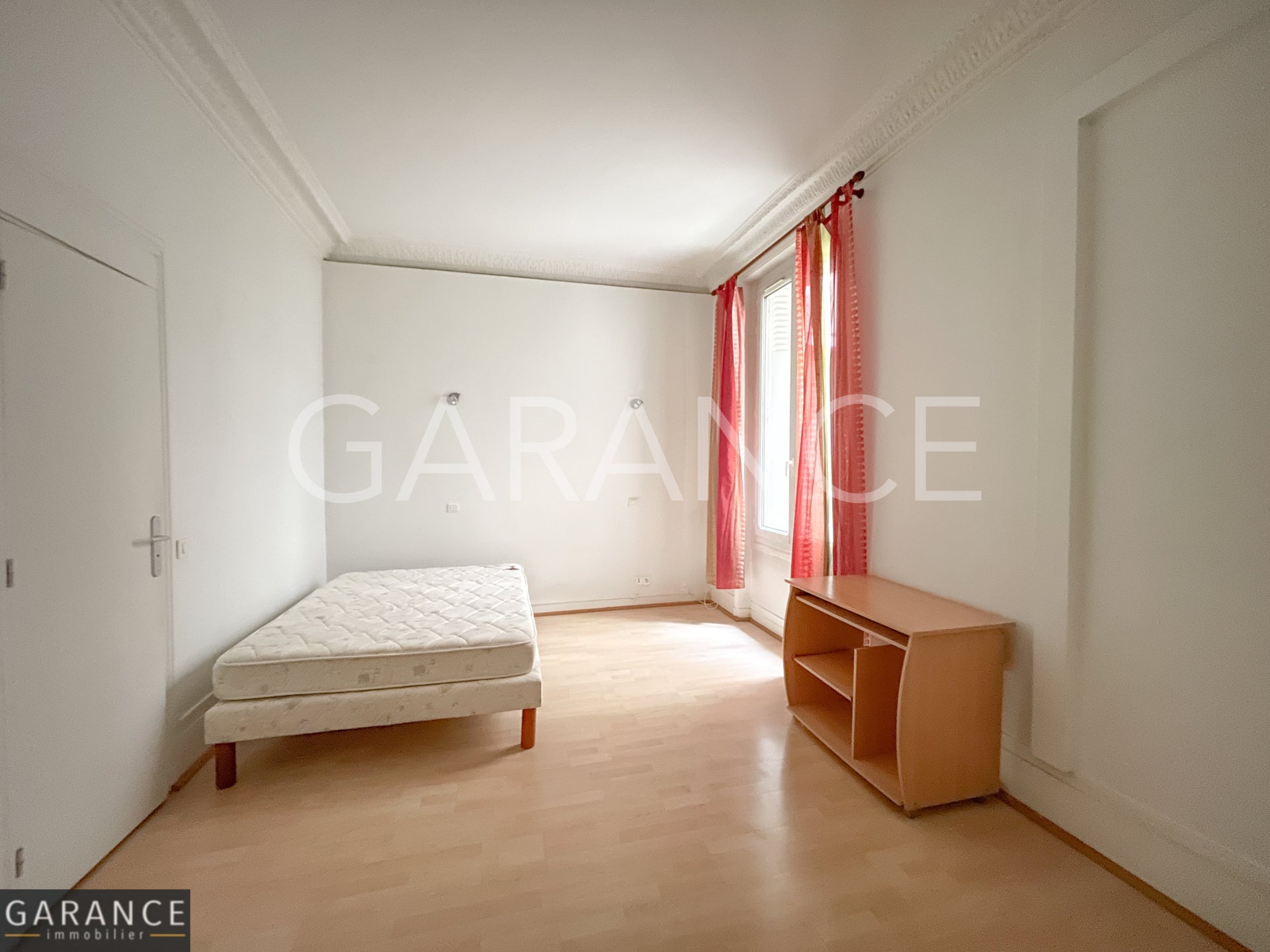 Appartement Rue Taine à Paris