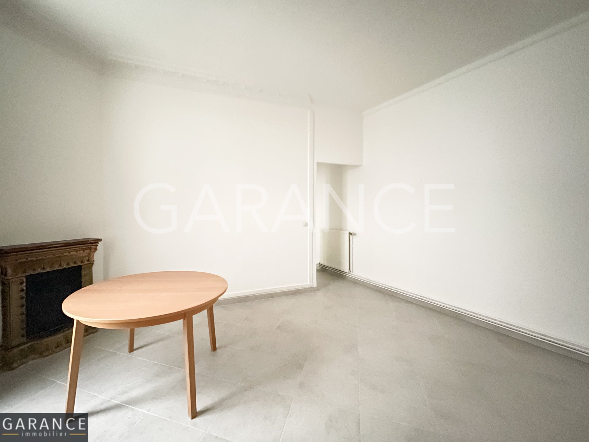 Appartement Rue Taine à Paris
