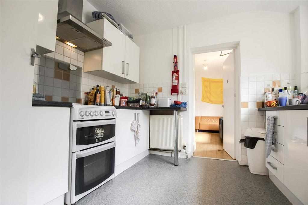 Flat Bournbrook Road in Birmingham