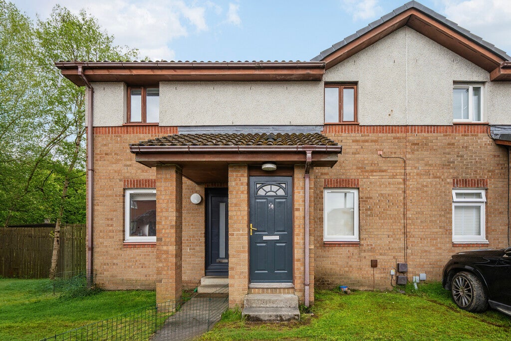Flat Tillycairn Place in Glasgow