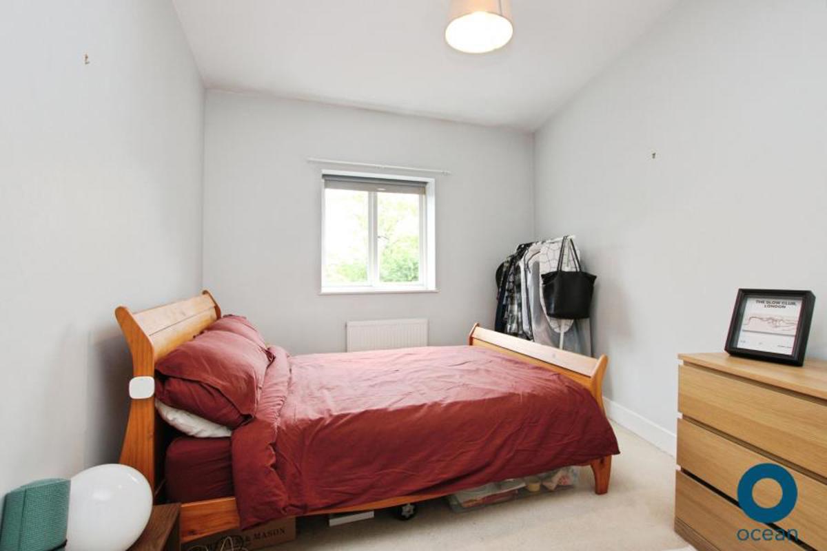 Flat Dirac Road in Bristol