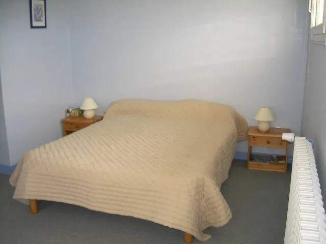 Chambre D 50 à Bénesville