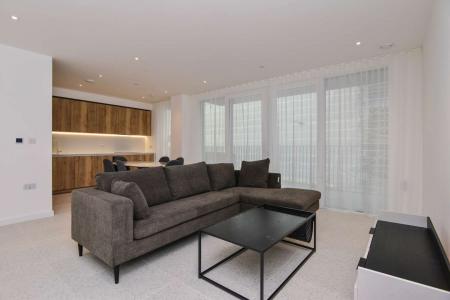 Flat Sidney Street in Greater London