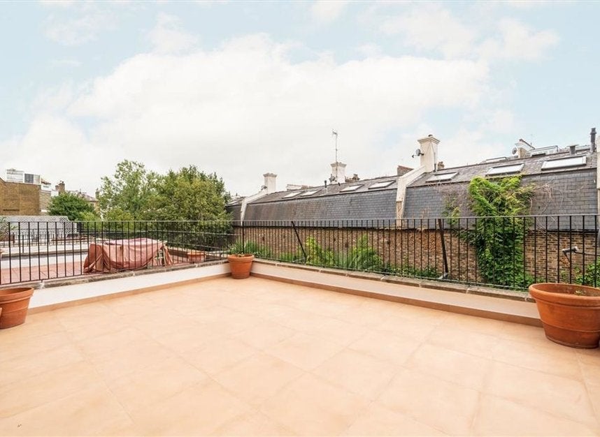 Flat Harcourt Terrace in Greater London