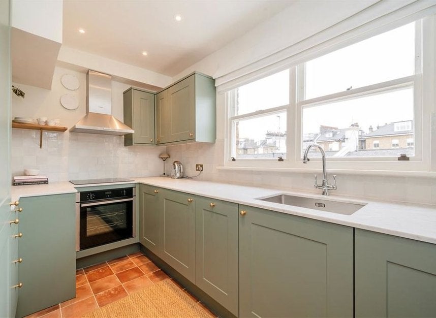 Flat Harcourt Terrace in Greater London