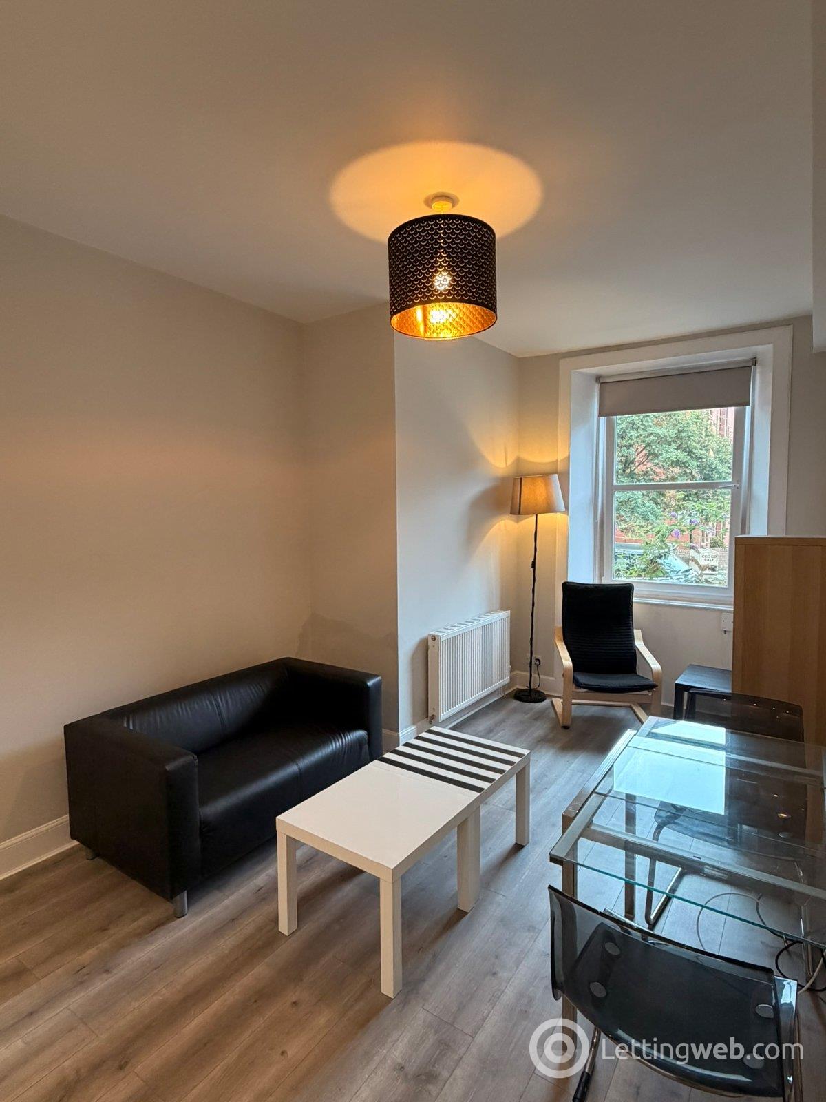 Flat Bryson Road in City of Edinburgh