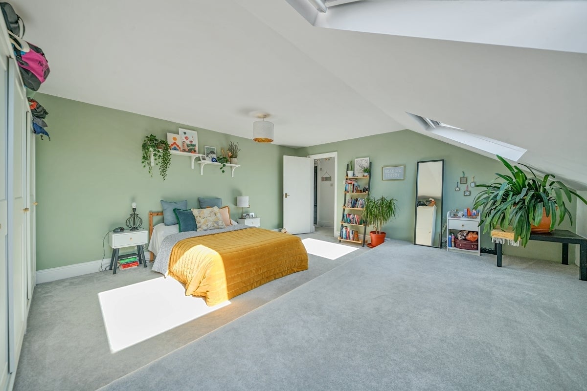 Flat Durdham Park in Bristol