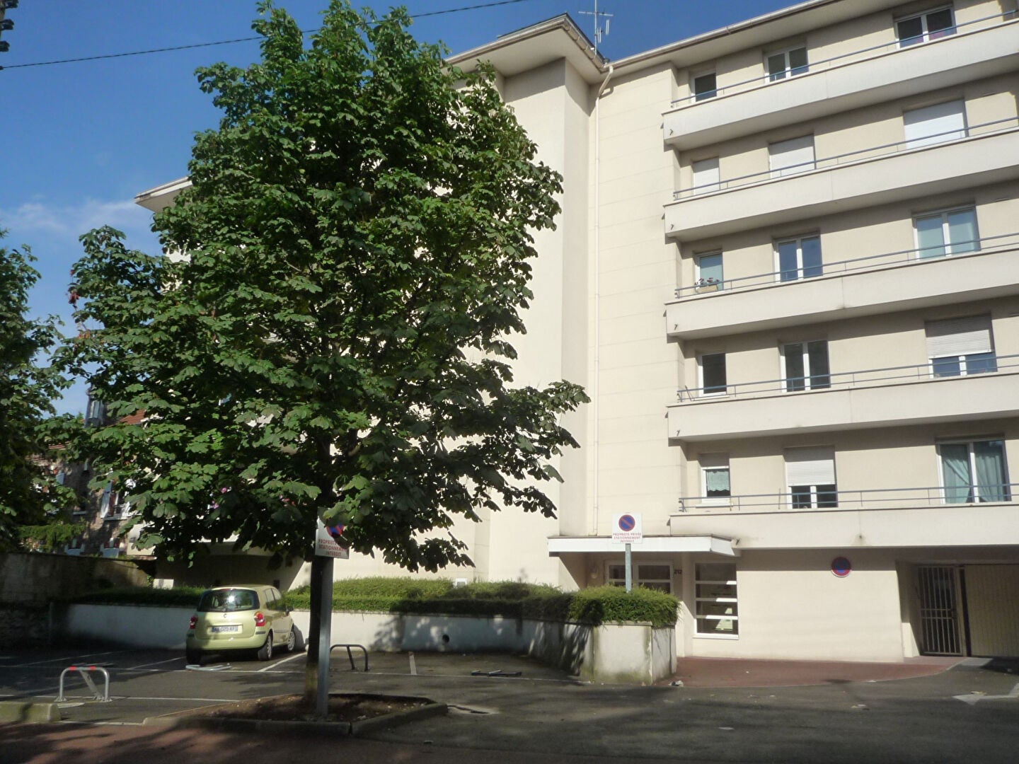 Flat Villa Dedouvre in Ermont