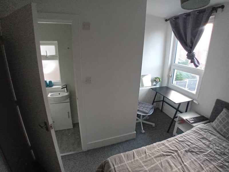 Room Cotswold Street in Liverpool