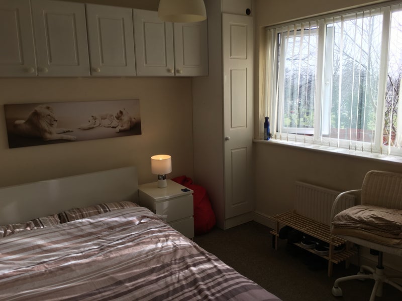Room Bainbridge Road in Charnwood