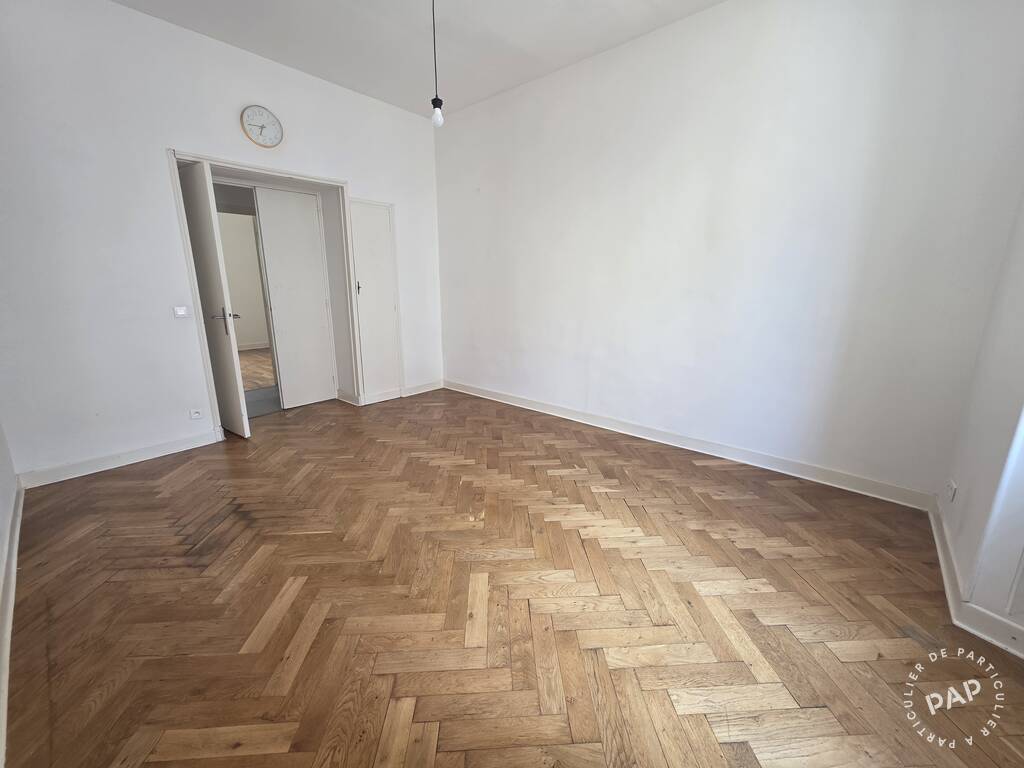 Flat Rue Paul Déroulède in Nice