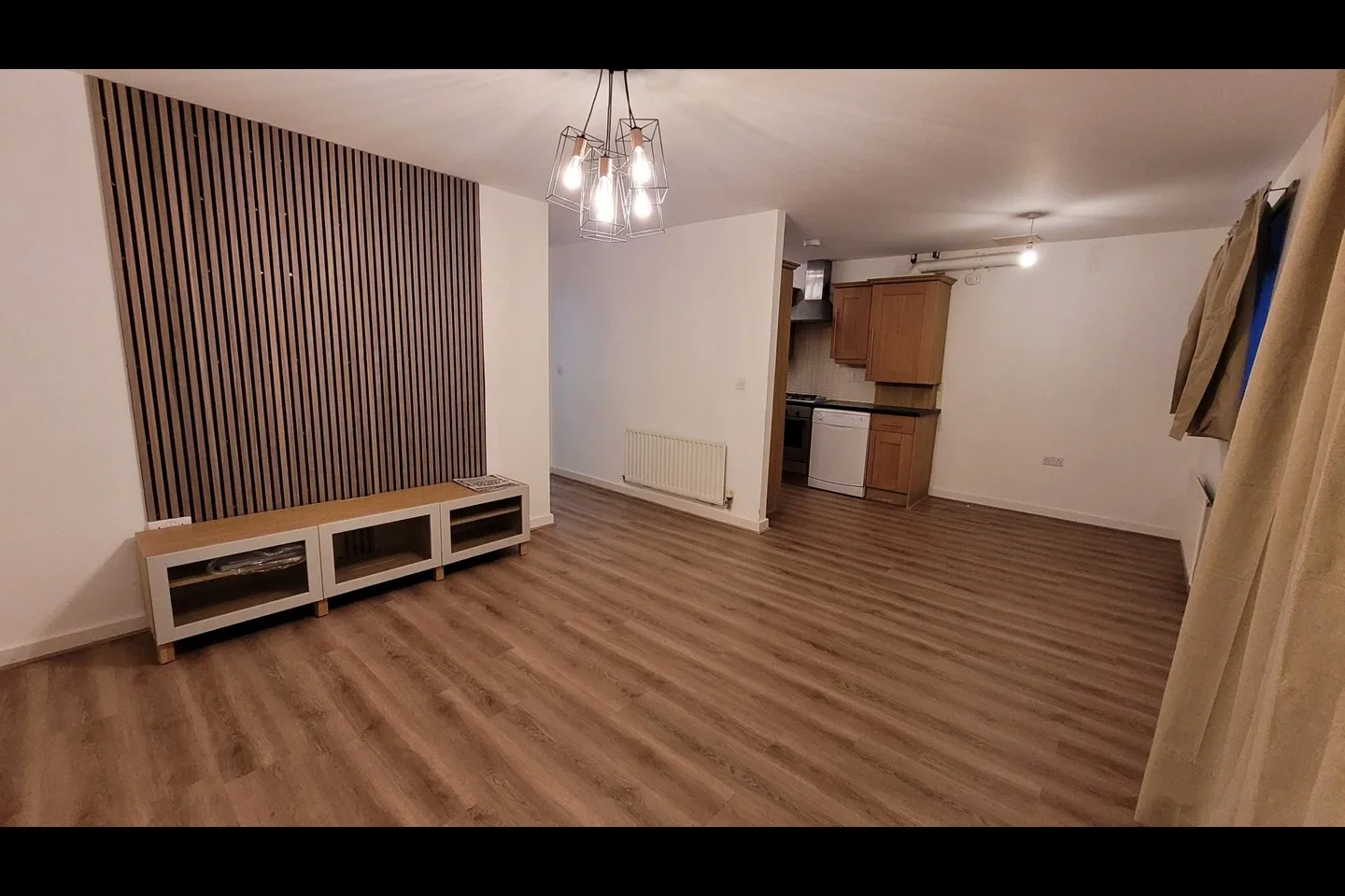 Flat Kenninghall Mount in Sheffield