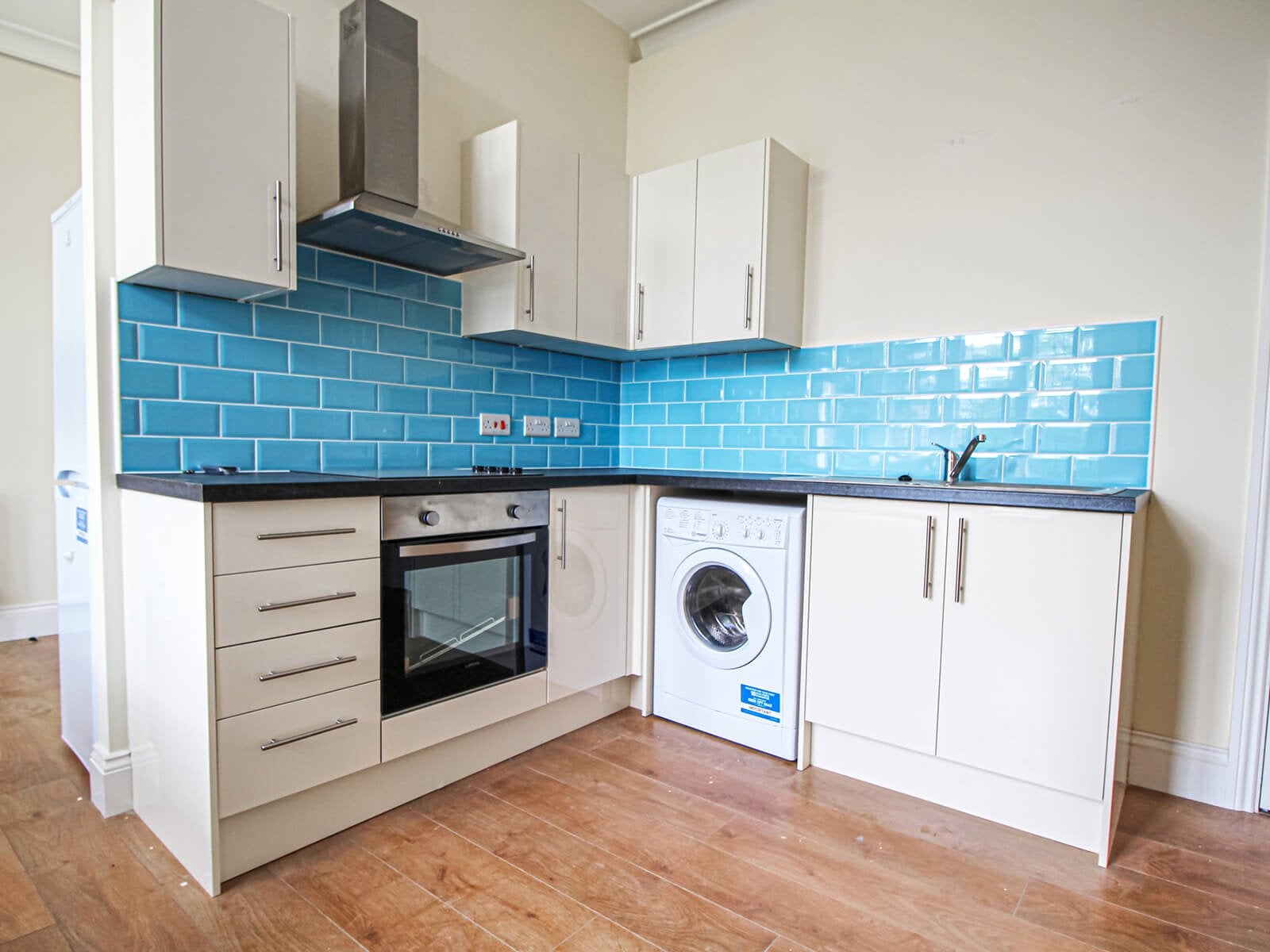 Flat Clarendon Road in Leeds