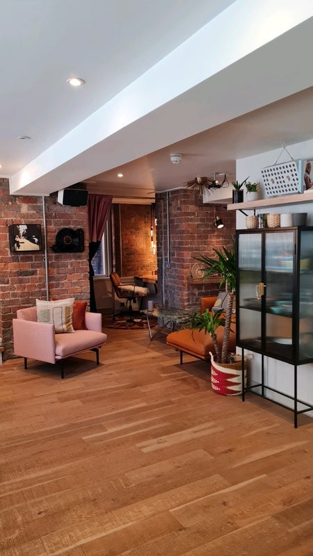 Room Murray Street in Manchester