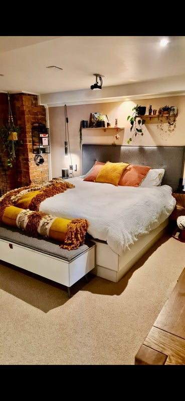 Room Murray Street in Manchester