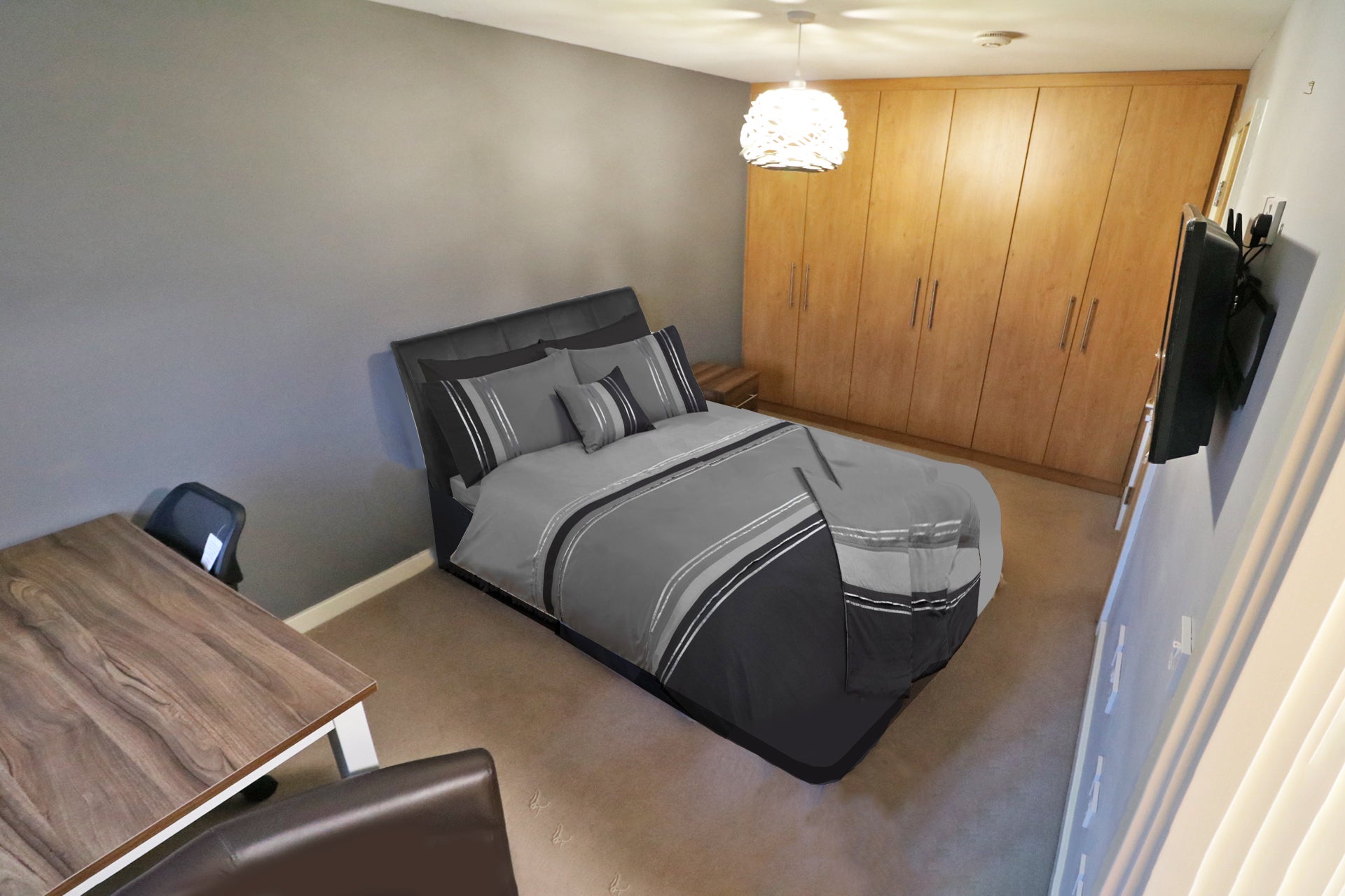 Room Beauvais Square in Shortstown
