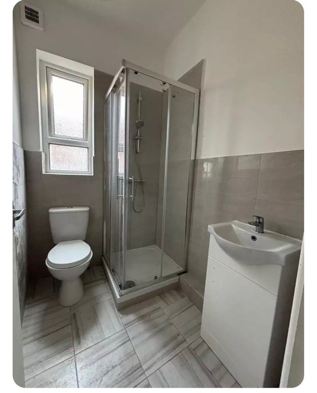 Room Ossory Street in Manchester