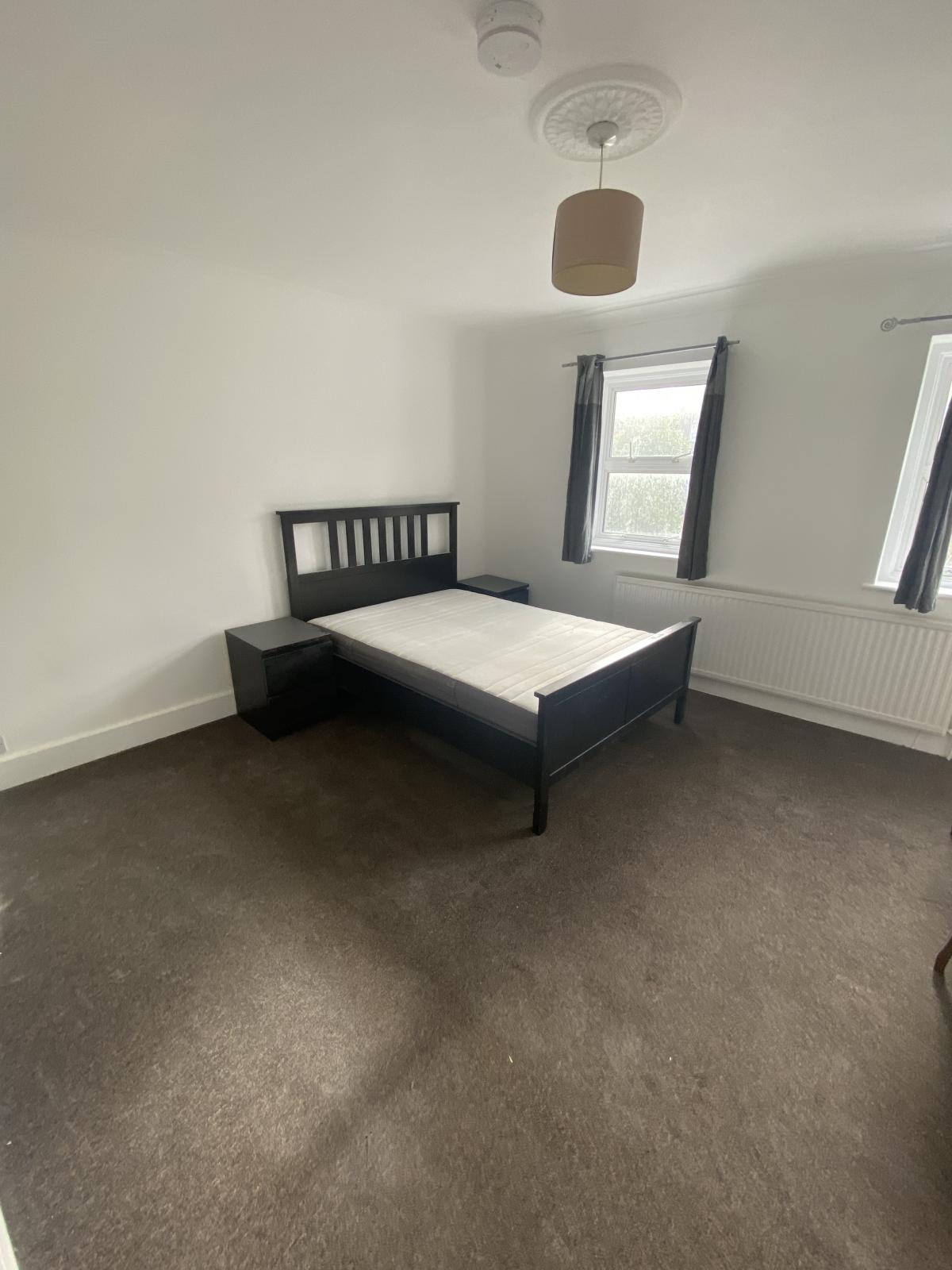 Flat Arlington Road in Greater London