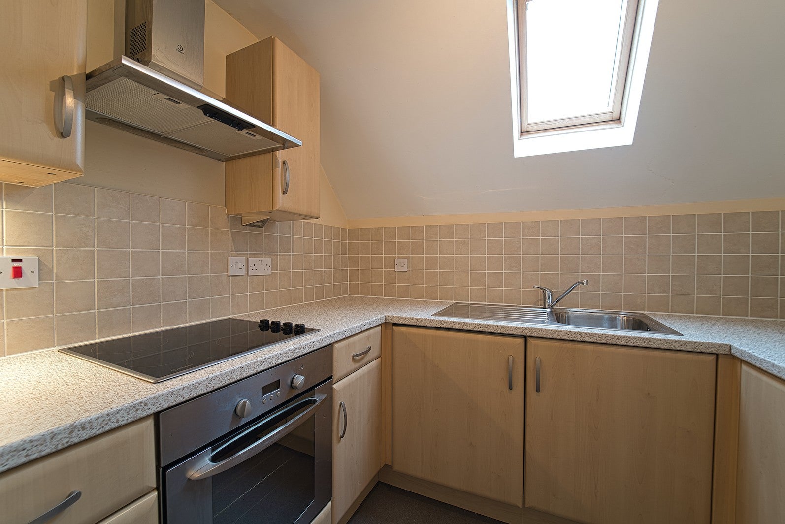 Flat Ombersley Road in Worcester