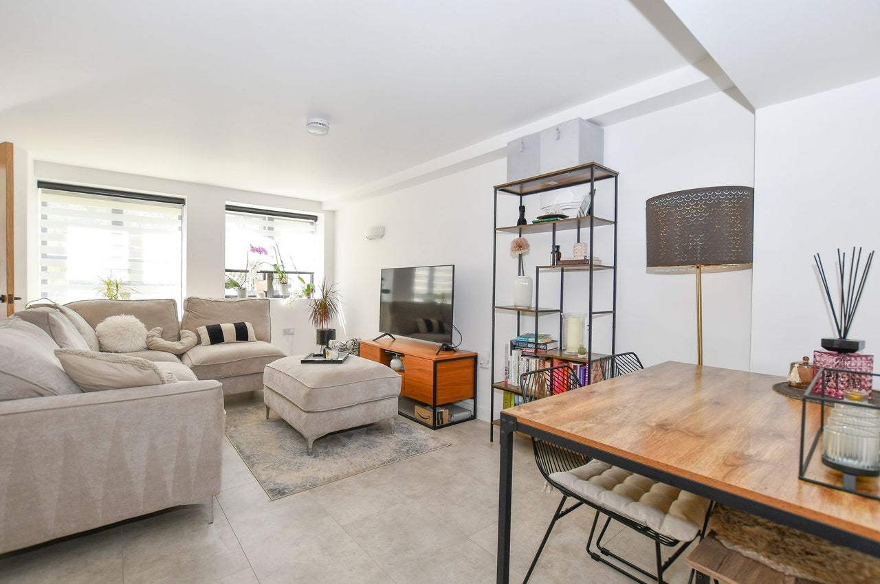 Flat Otto Road in Welwyn Hatfield