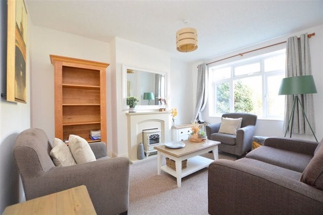 House Woodridings Close in Greater London