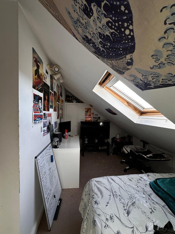 Room Kensal Road in Bristol