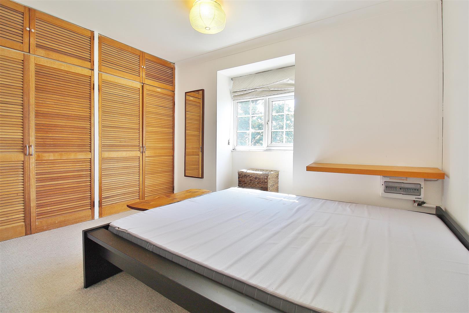 Flat The Woodlands in Greater London