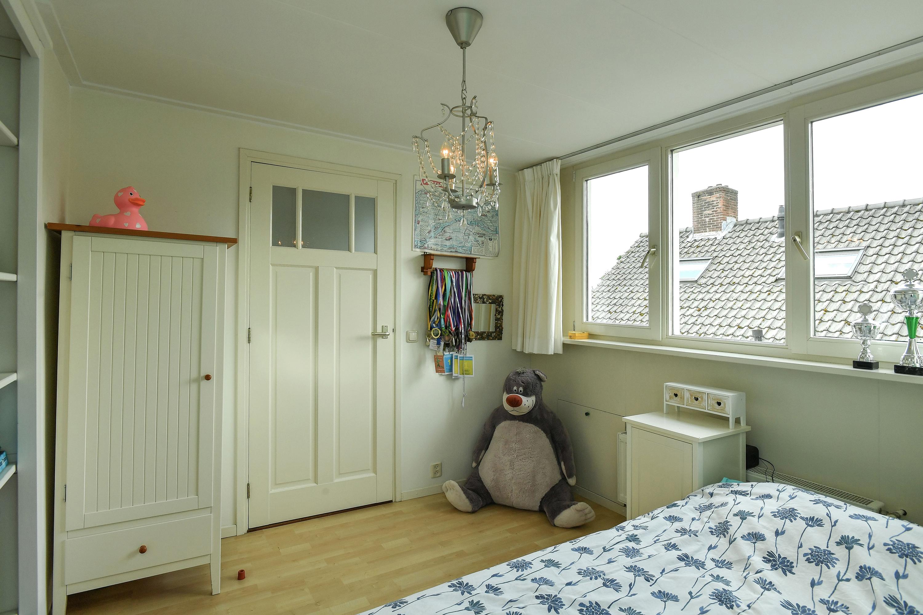 Twee-onder-één-kap te koop: Alteveer 17E, Velp