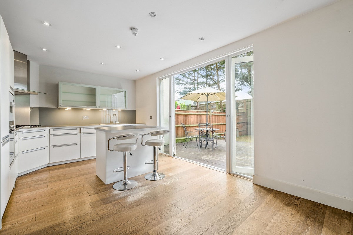 House Woodman Mews in Greater London