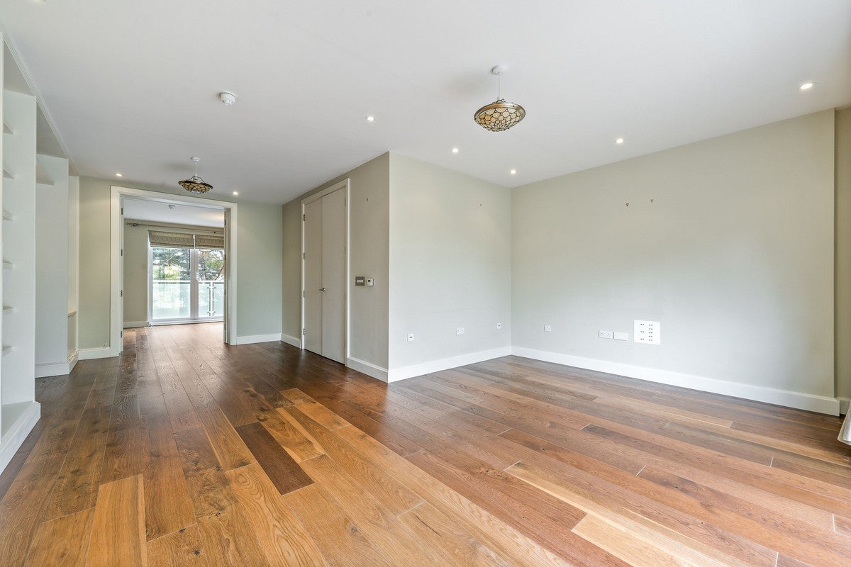 House Woodman Mews in Greater London