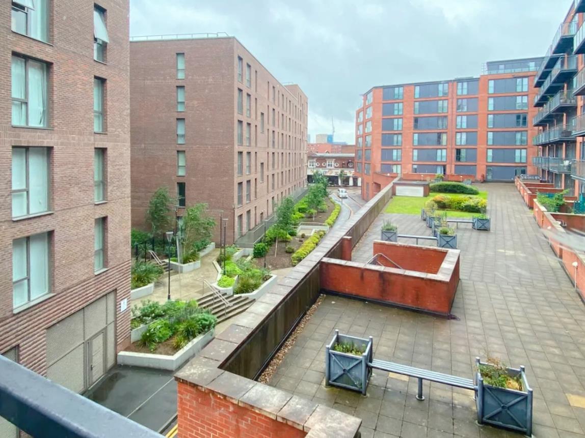 Flat Bromsgrove Street in Birmingham