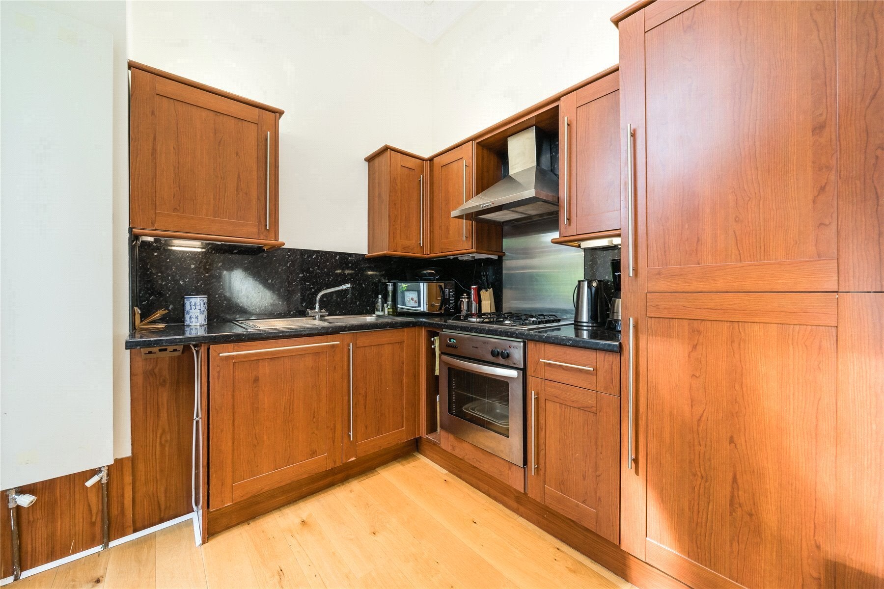 Flat Ashburn Gardens in Greater London