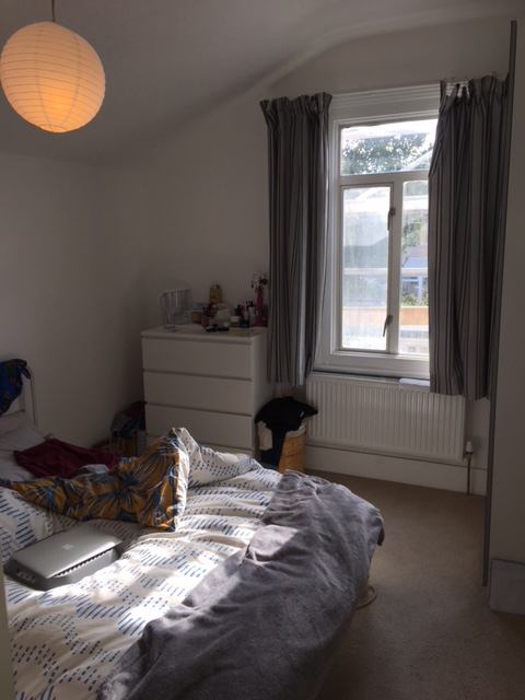 Room Charlmont Road in Greater London