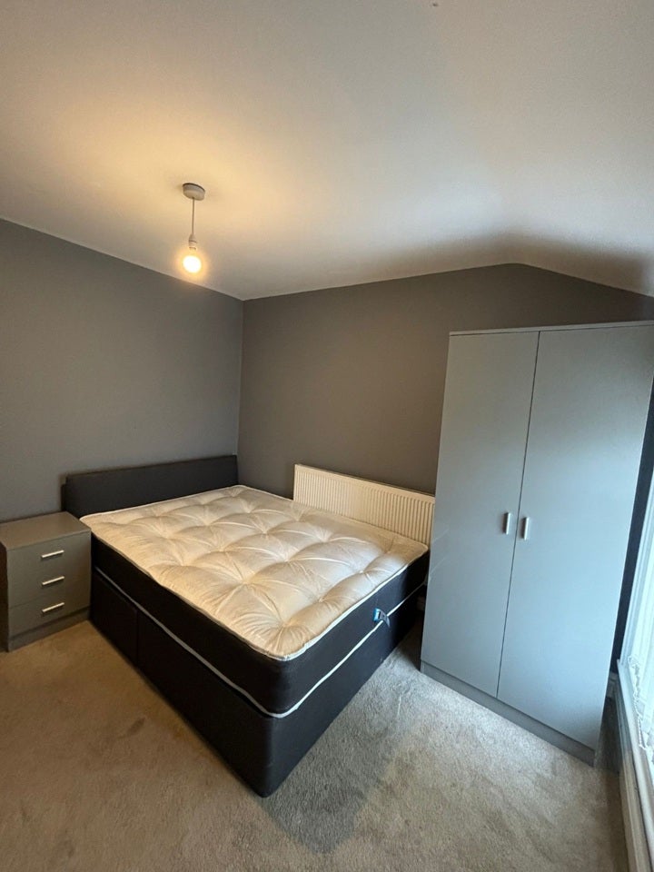Flat Derby Lane in Liverpool