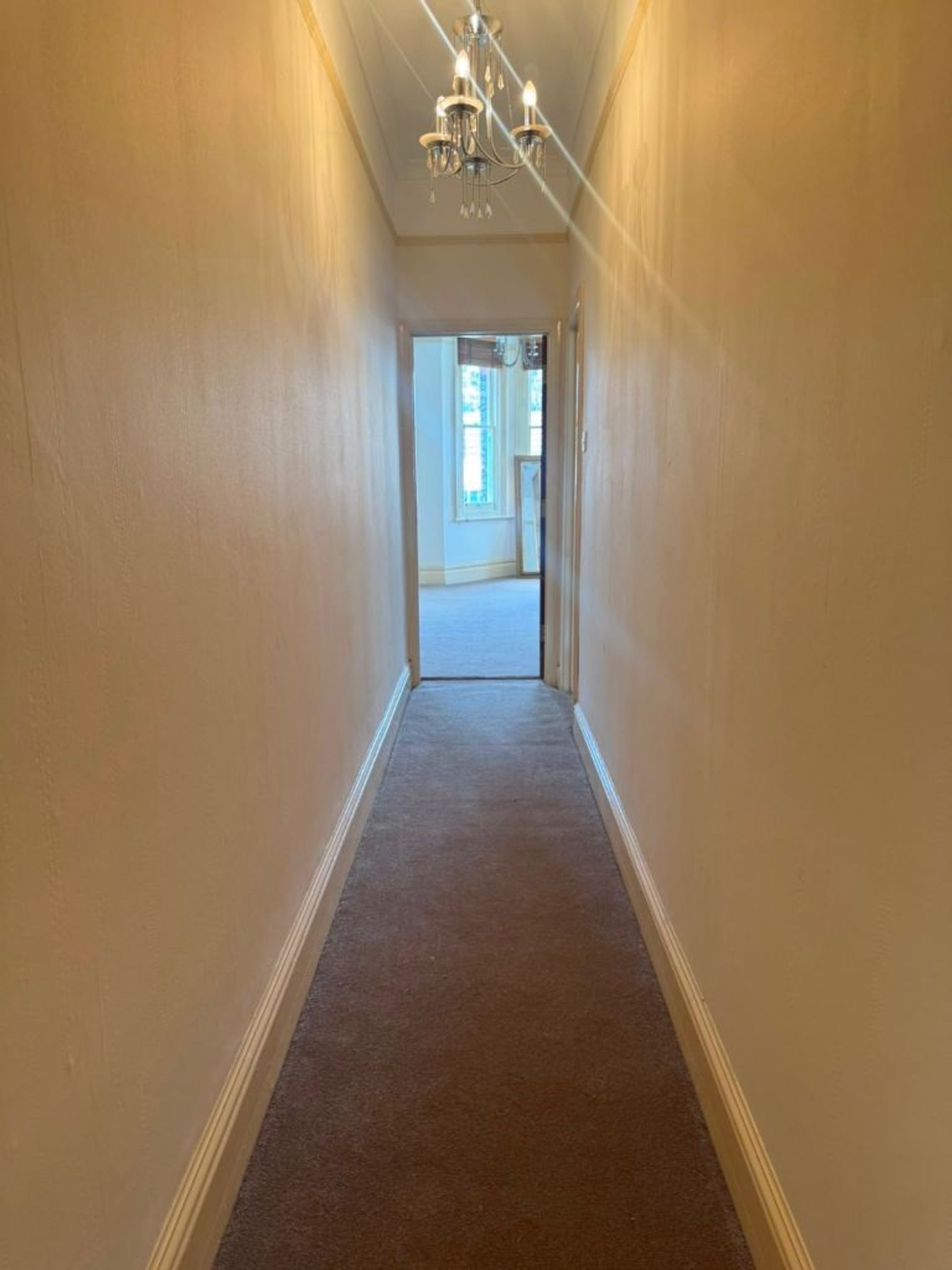 Flat Epsom Road in Greater London